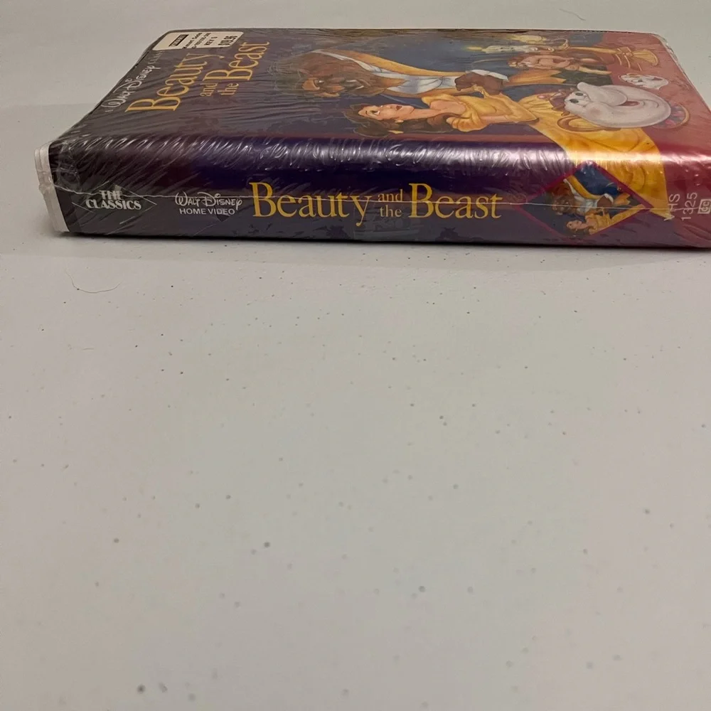 NWT Sealed Disney’s Beauty & The Beast VHS Black Diamond